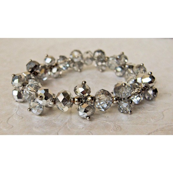 Vintage AB Aurora Borealis Crystal Cha Cha Stretch Bracelet - Picture 5 of 5